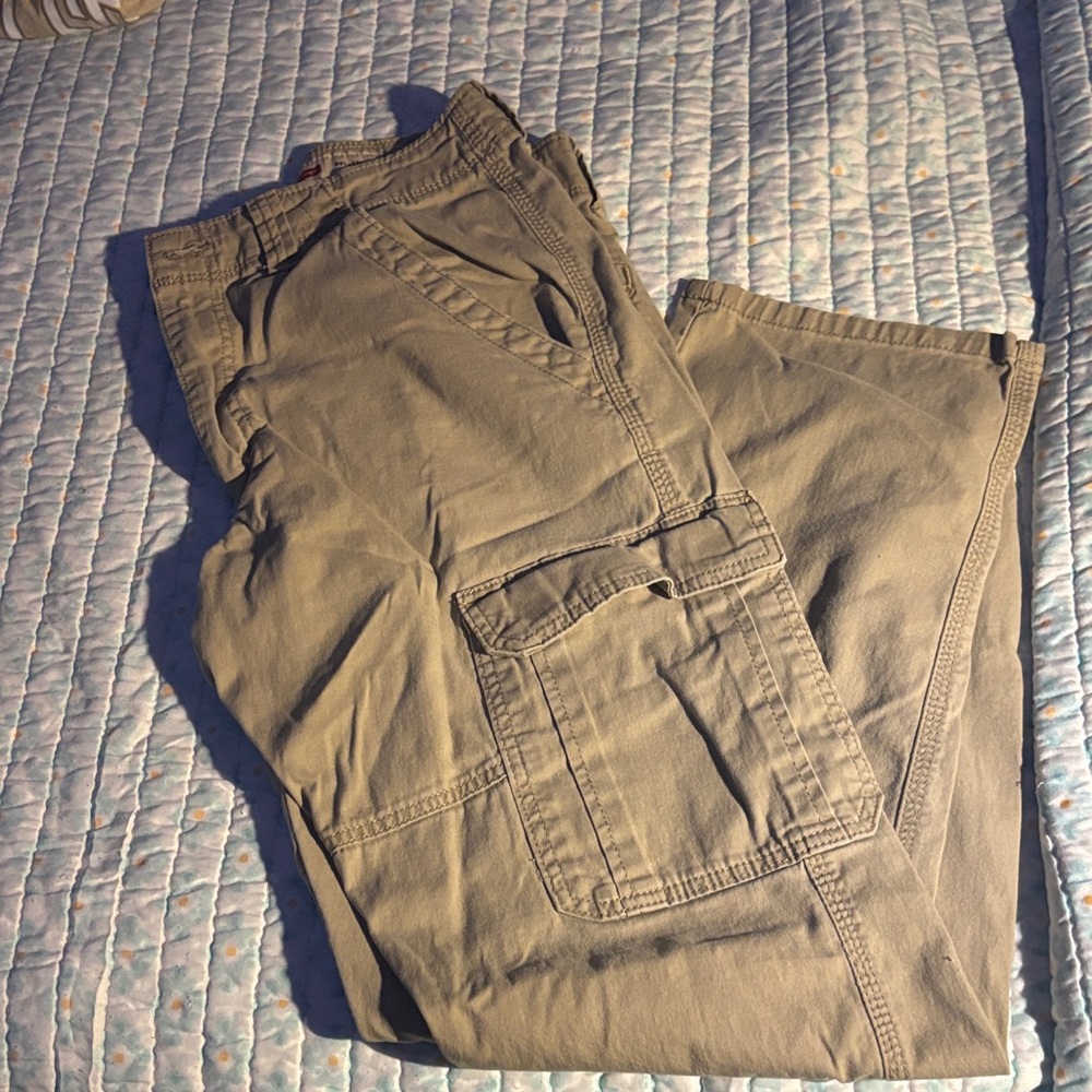 Wrangler Men's Khaki Cargo Pants